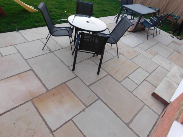 Mint Fossil Sandstone Paving Slab Patio Kit - 19.19m2 Project Pack